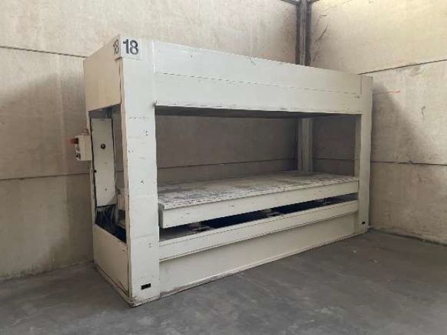 4PR252514-Caselli-Group-PRESSA-PER-CURVATO-CERVINO-DIM- PIANI-3500-X-1370-MM.jpg